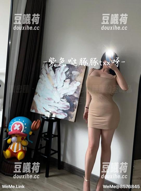 微密圈 - 活出个性，紫色哒豚豚的圣诞私房作品真是一言难尽。
