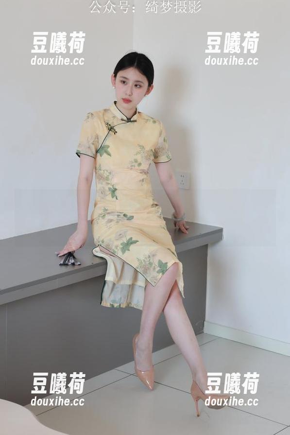 绮梦摄影-幼幼 绮梦摄影 - 幼幼的精选画面,灰丝的魅力就在这里,尽情流连!