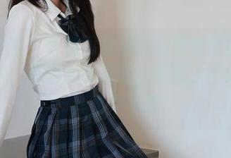 绮梦摄影 - 听说章章海边的全套原图能引起讨论，有的人要说美，有的人不以为然，真是个奇葩！