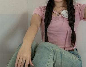 绮梦摄影 - 當耶耶邂逅长腿：这写真图册简直是腿部展示的集大成者，太难抗拒了！