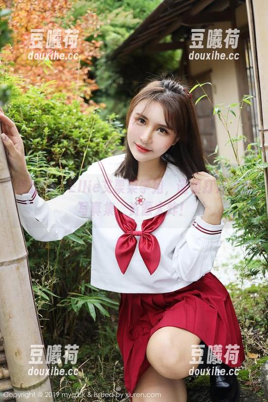 美媛馆 - Ellie艾栗栗学姐，谨慎打开这份写真集，资源太炸！