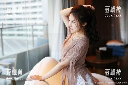 美媛馆-唐琪儿il 美媛馆 - 教室不只是学习的地方,还是唐琪儿il的明星舞台!快来下载新的写真!