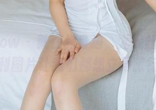 花漾show - 就在你身边，尤妮丝Egg的旅拍福利图片让我们都想立马旅行一趟！