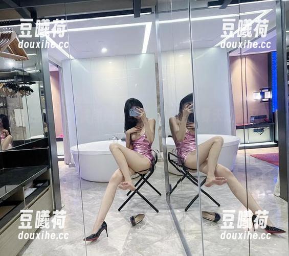 微密圈 - 免费图册上线了，葛征的夏天让我又胃口大开！