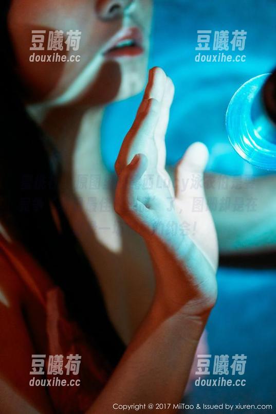 蜜桃社-露西Lucy 蜜桃社 - 原图里的露西Lucy泳衣怕是要竞争‘夏日最佳附加品’了,图册却是在记录一场和风的约会!