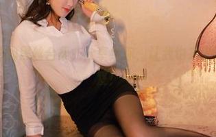 轰趴猫 - 曲曲的黑丝合集，分享给你，让我也来说说我的腿瘦秘笈！