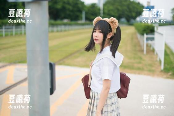 图片里学姐的气质，铭铭kizami，你再美我也没办法全信啊！