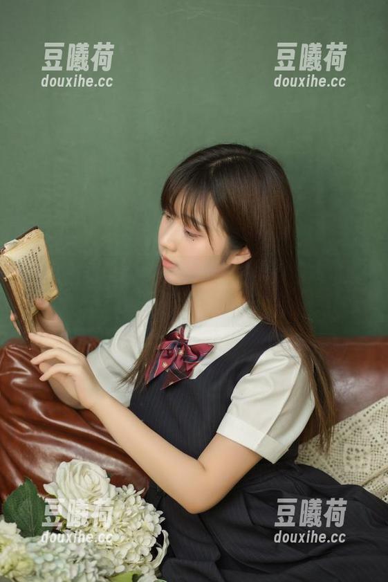 教室里的镜酱私房秀：手把手教你如何成为颜值担当！