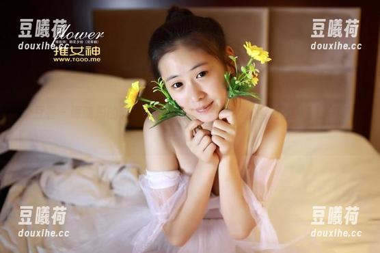 青豆客 - 谭晓彤的无圣光女王图集——这才是真正的高贵冷艳，你敢跟吗？