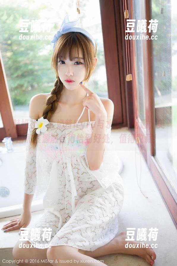 魅妍社 - 大奶昔Kyra与水手服相遇，美图和资源融合得恰到好处，值得收藏！